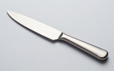 Best Steak Knife Sets for Clean, Easy Slicing